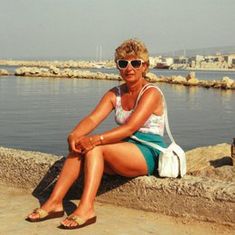 Doreen 'Dot' Glover