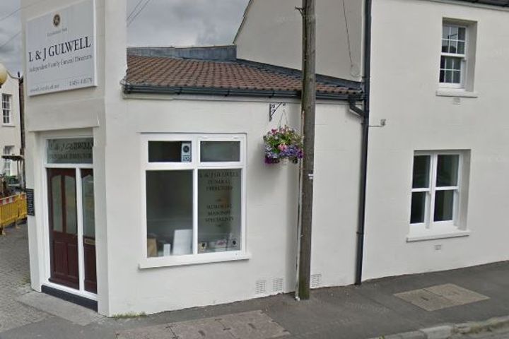Gulwell L Funeral Directors