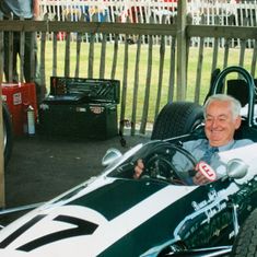 Robert Stephen 'Tiny' Littler