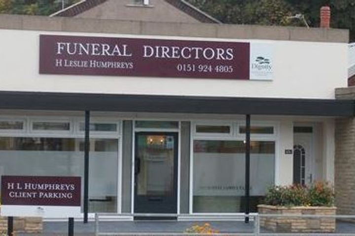 H Leslie Humphreys Funeral Directors
