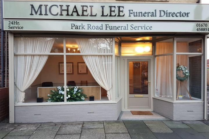 Michael Lee Funeral Director