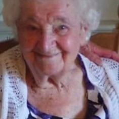 Minnie "Peggy " Bloom