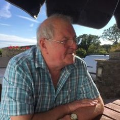 Robert Winstone