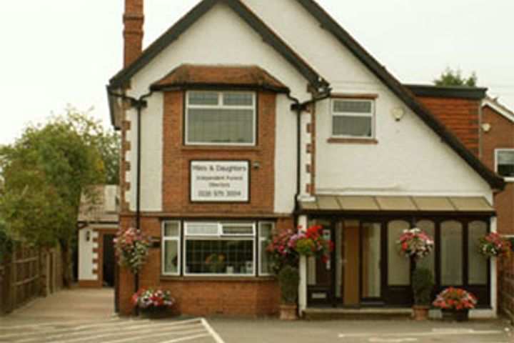 Miles & Daughters, Wokingham