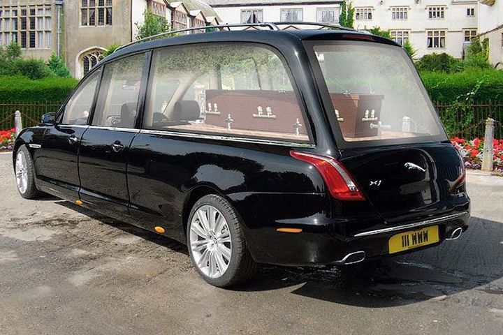 Daniels & Turner Funeral Directors