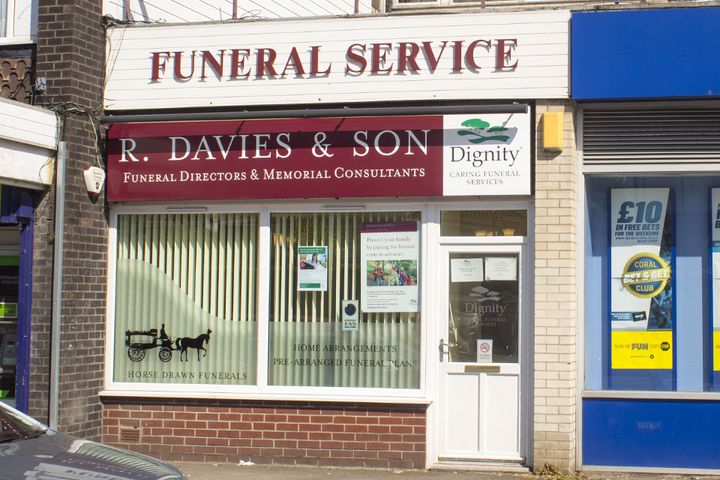 R Davies & Son Funeral Directors, Bishopsworth