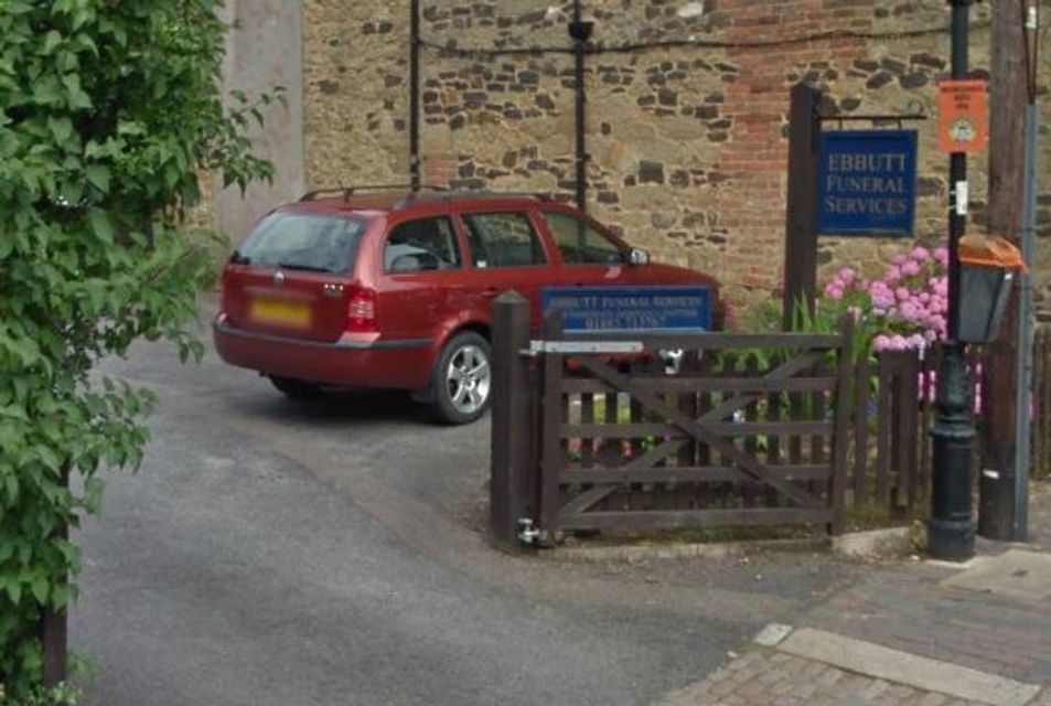 Ebbutt Funeral Directors, Oxted