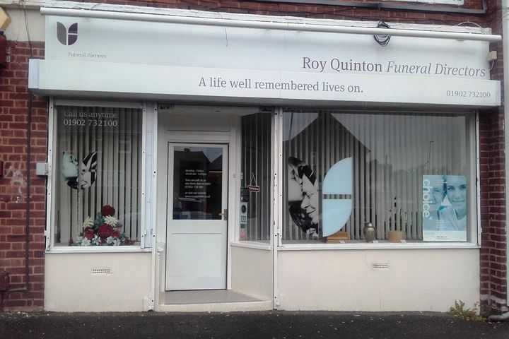 Roy Quinton Funeral Directors, Bushbury