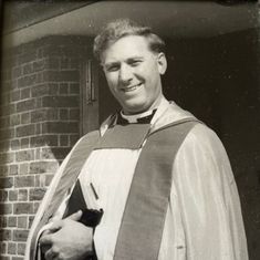Kenneth Gibbons
