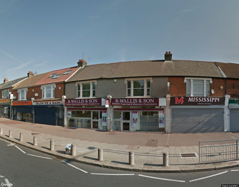 B Wallis & Son Funeral Directors, Dagenham