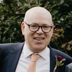 Dr. Simon Bransden