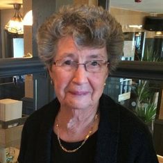 Theresa Naughton