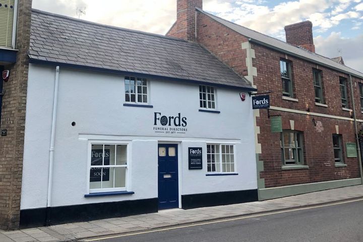 Fords Funeral Directors