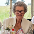 Christine    Allen