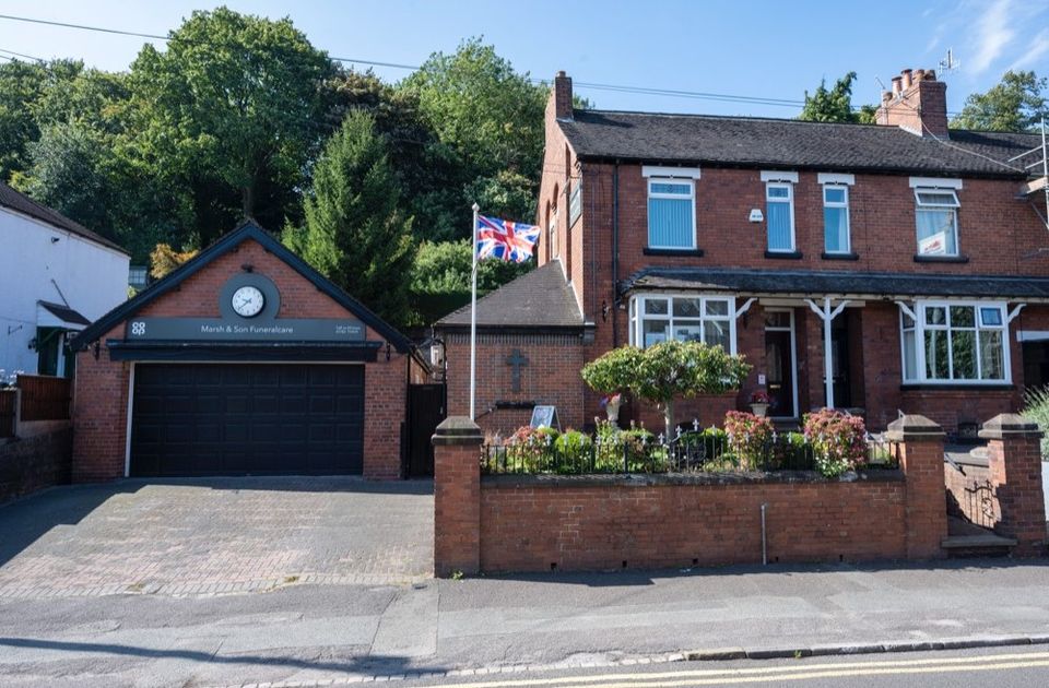 Marsh & Son Funeralcare, Newcastle-under-Lyme