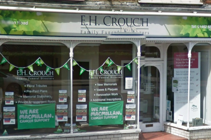 E H Crouch Funeral Directors, Letchworth Garden City