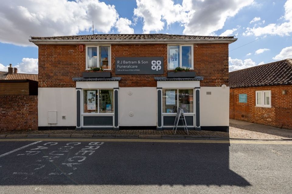 R J Bartram & Son Funeralcare, Dereham