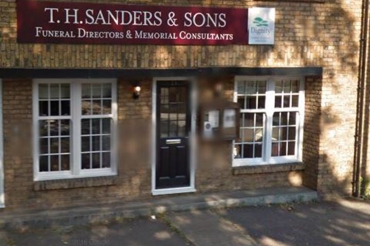 T H Sanders & Sons Funeral Directors, Richmond Upper Ham Rd