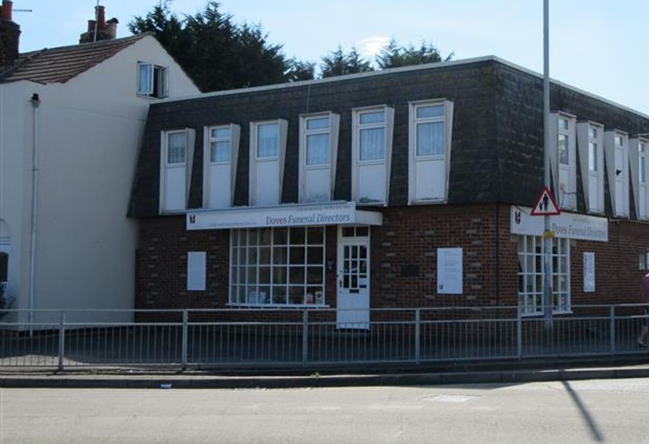 Doves Funeral Directors, Sittingbourne