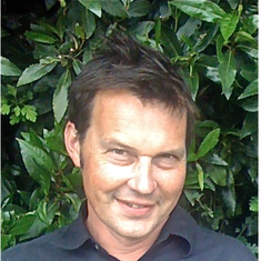 Dr Andrew Barton-Breck