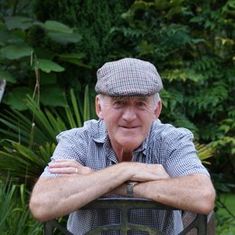 Malcolm Roberts