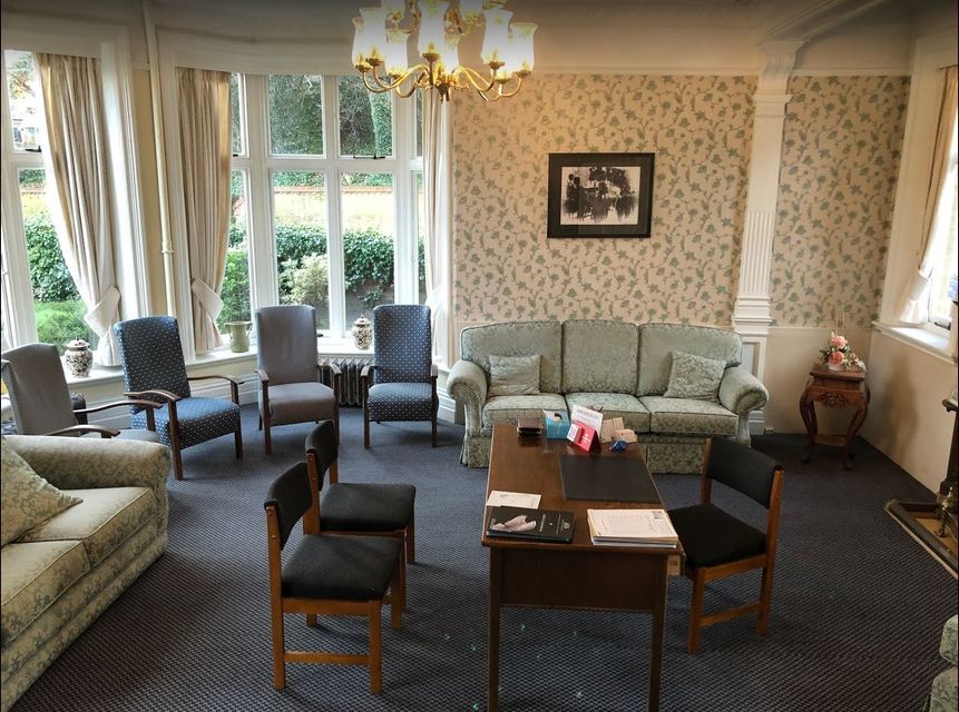 Stoneman Funeral Service Redhill, funeral director in Surrey