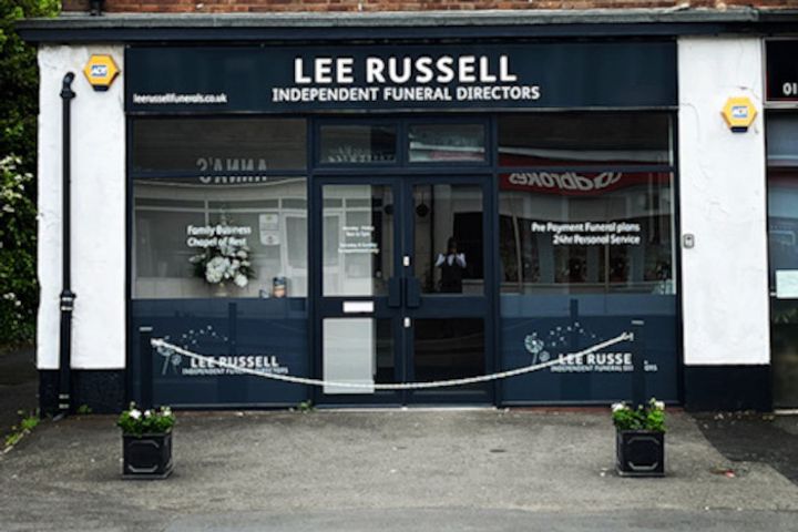 Lee Russell Independent Funeral Directors