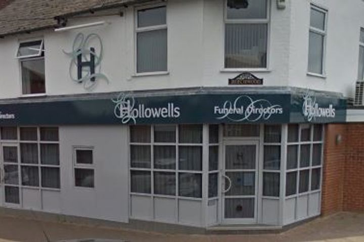 B Hollowell & Son And W.K Burbidge