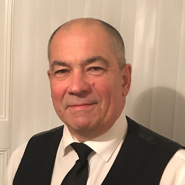 Russell Hind, Jill's husband