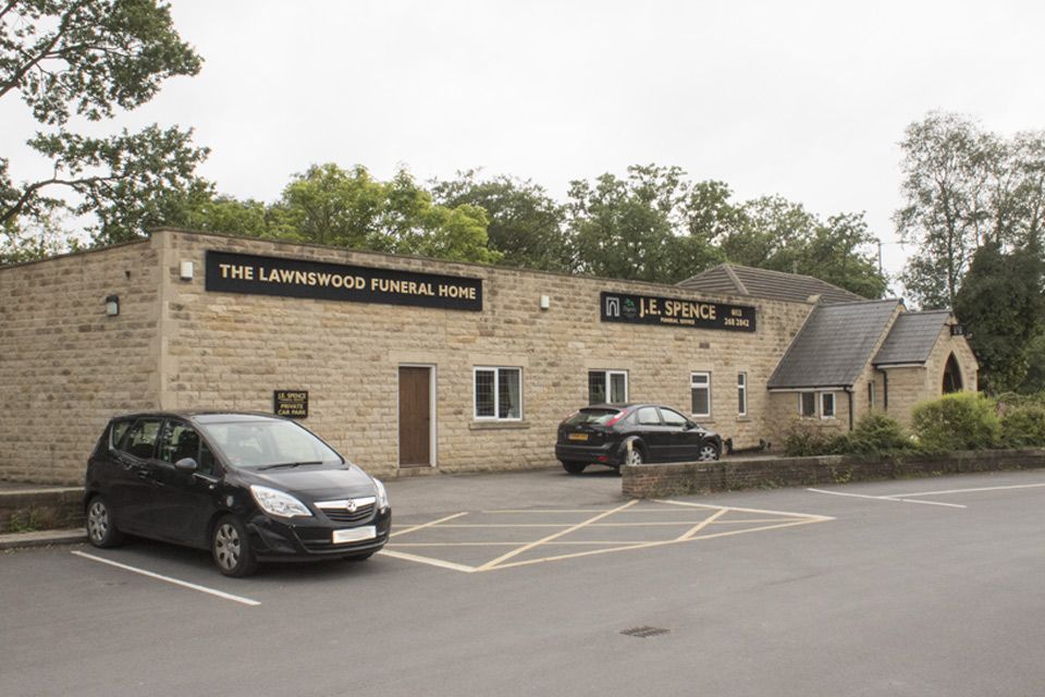 J E Spence Funeral Service, Otley Road