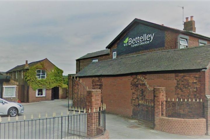 W R Bettelley