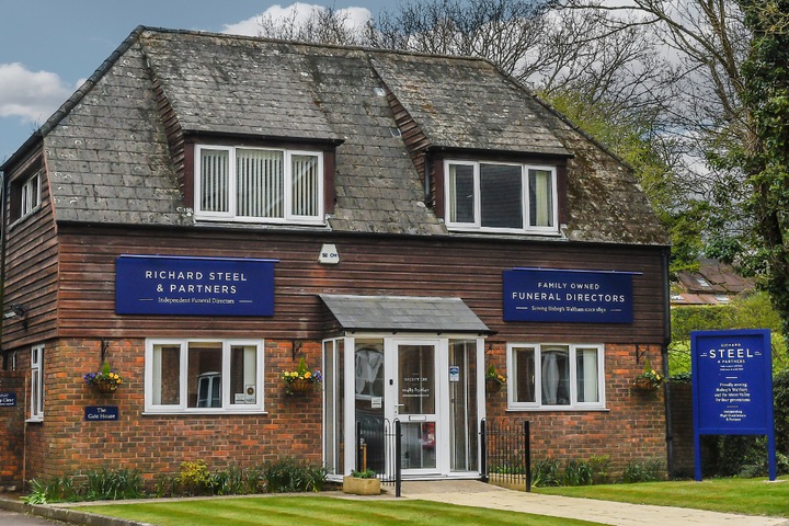 Richard Steel & Partners, The Gate House