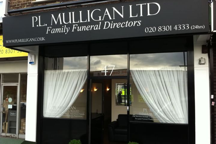 P L Mulligan Funeral Directors, Eltham