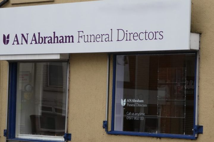 A N Abraham Funeral Directors, Hemsworth