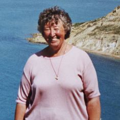 Joyce Mackie