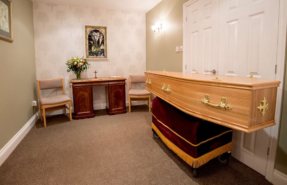 Andrew Bingham Independent Funeral Service, funeral director in Suffolk