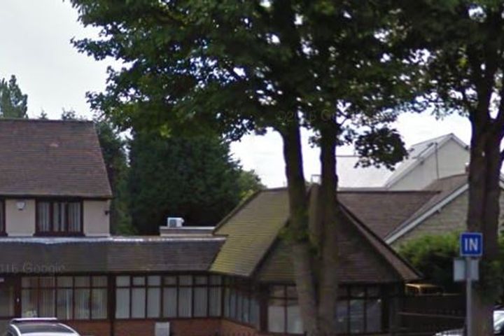 J R Hoult & Grandson Funeral Directors