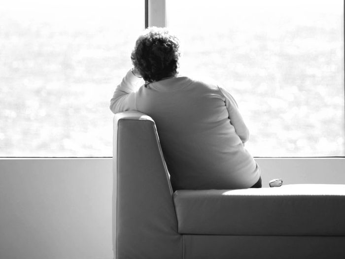 Dear Annie: I&rsquo;m taking my dear brother&rsquo;s unexpected death so hard