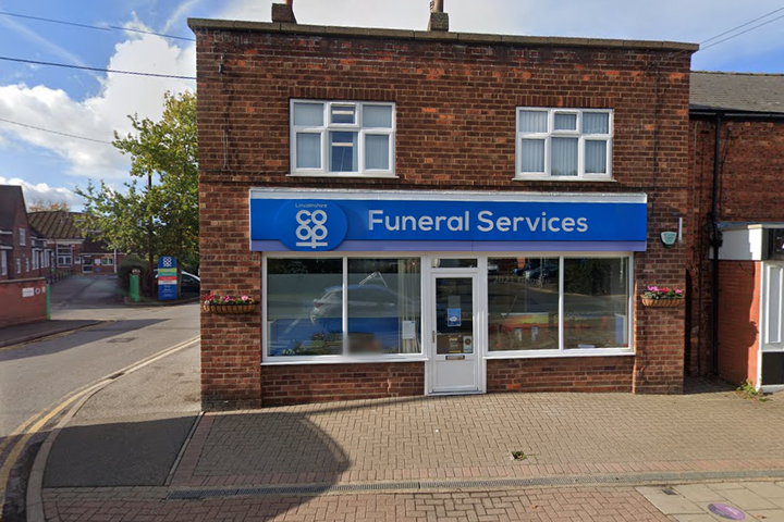 Lincolnshire Co-op Bracebridge Heath Funeral Arrangement Office