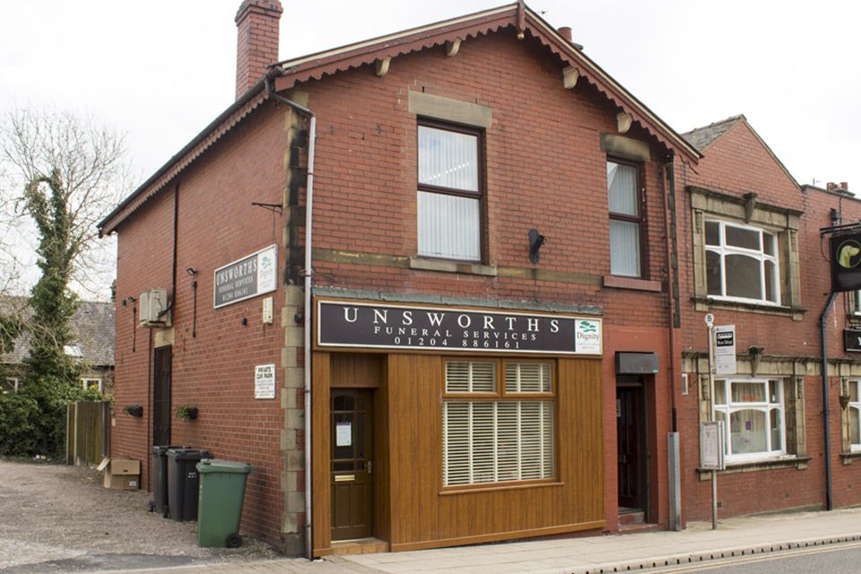 Unsworths Funeral Directors, Bury Market St