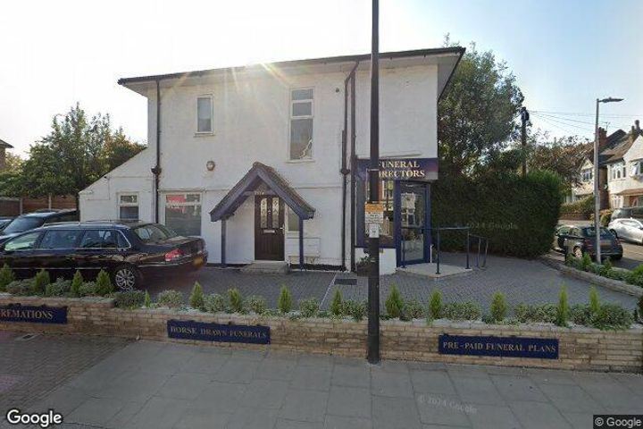 The Heartfelt Funeral Company, Woodford