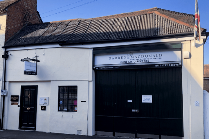 Darren MacDonald Funeral Directors Ltd