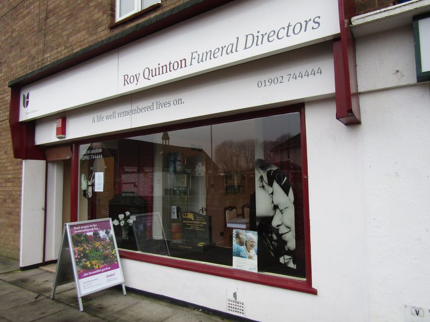 Roy Quinton Funeral Directors, Tettenhall Wood