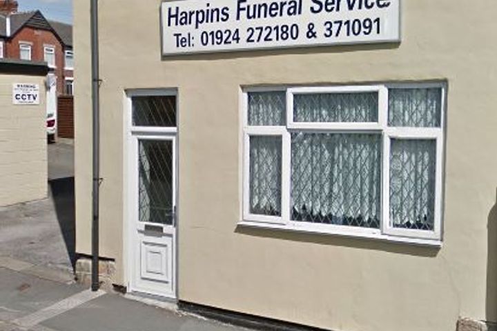 Harpins Funeral Service, Horbury