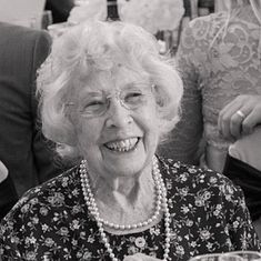 Evelyn Drake