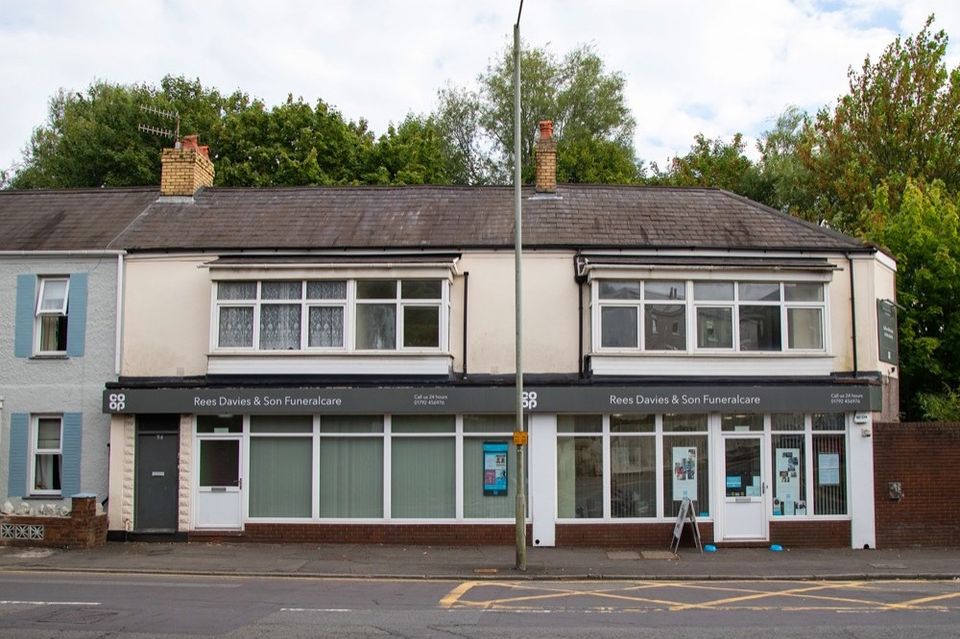 Rees Davies & Son Funeralcare, Port Tennant