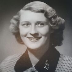 Suzanne Muriel Bradfield-Carrier