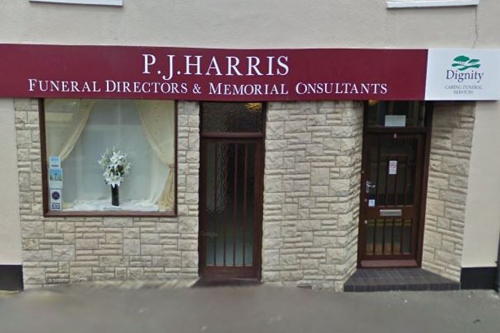 P J Harris Funeral Directors