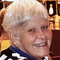 Jayne Carr