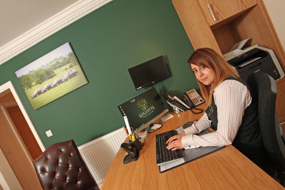 Gillotts Funeral Directors, Selston, funeral director in Nottinghamshire